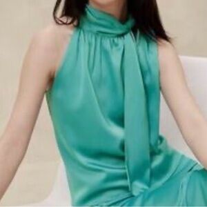 Banana Republic Halter neck Satin top Tie at neck Aqua Women’s L NEW Classy